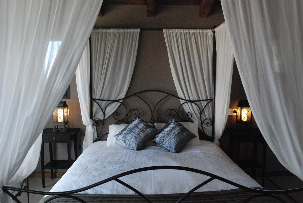 Torre Viladot Solsona Zimmer foto